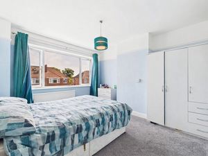 Bedroom- click for photo gallery